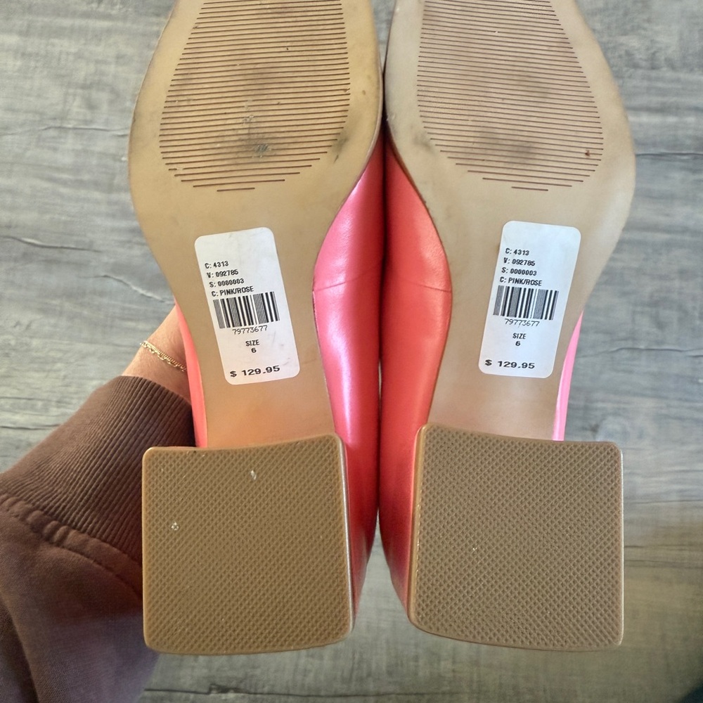 INTENTIONALLY BLANK Pink Mary-Jane Shoes (BRAND NEW) - Picture 5 of 9
